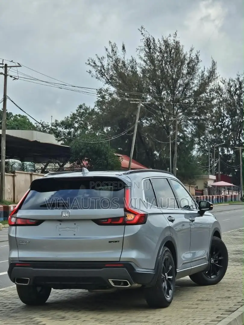 Honda CR-V 2024 Gray