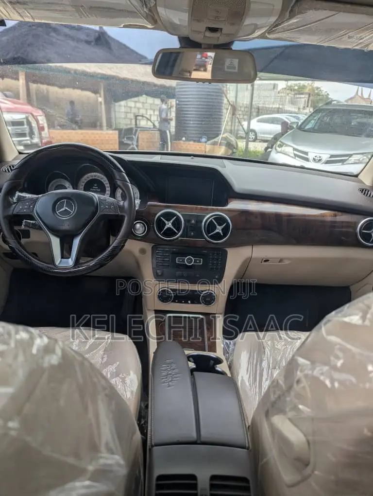 Mercedes-Benz GLK-Class 350 4MATIC 2014 Gray