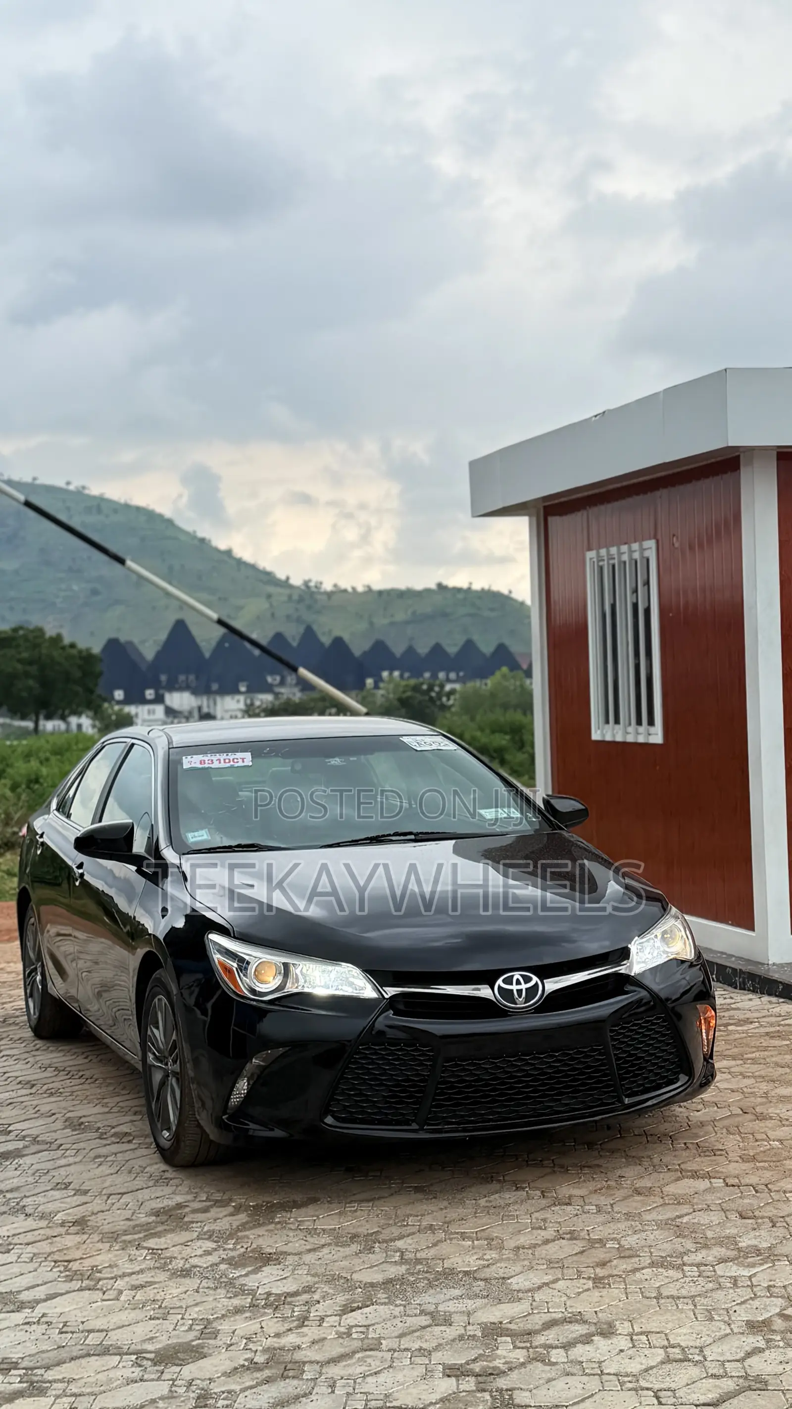 Toyota Camry SE 4dr Sedan (2.5L 4cyl 6A) 2016 Black
