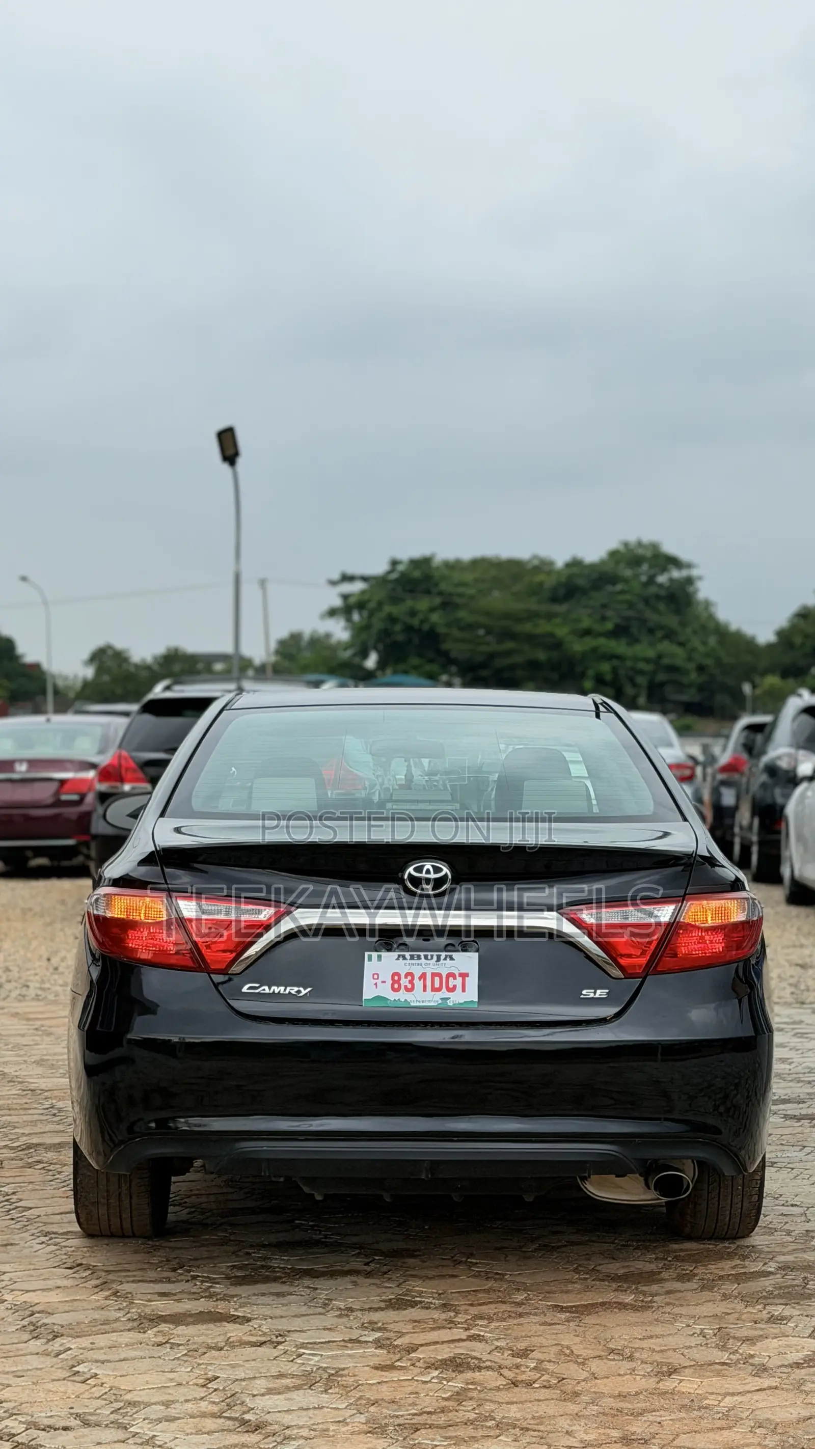 Toyota Camry SE 4dr Sedan (2.5L 4cyl 6A) 2016 Black