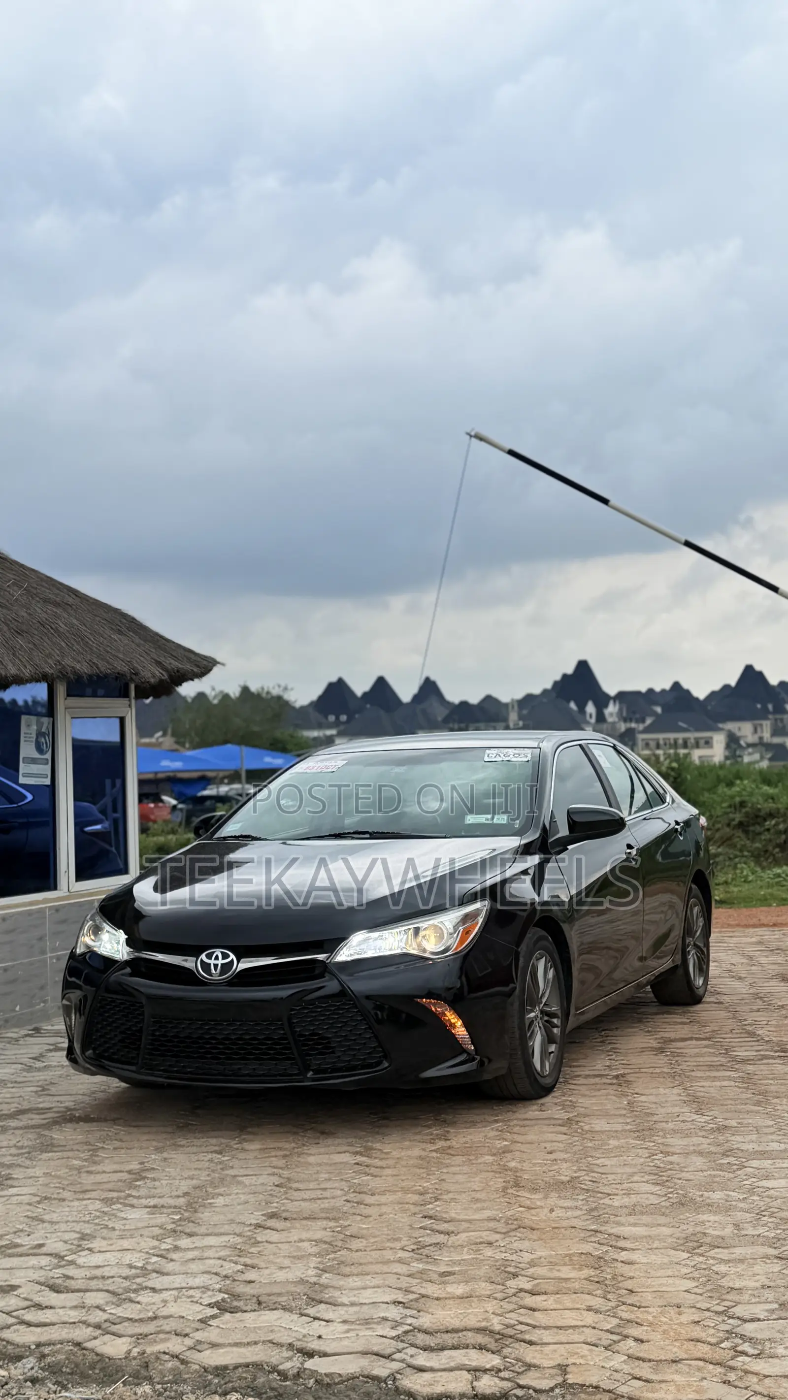 Toyota Camry SE 4dr Sedan (2.5L 4cyl 6A) 2016 Black