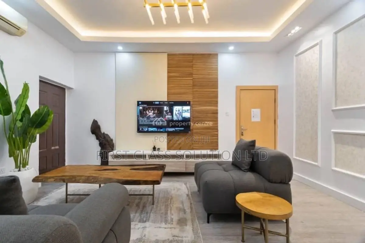Beautiful 1 Bedroom Apartment