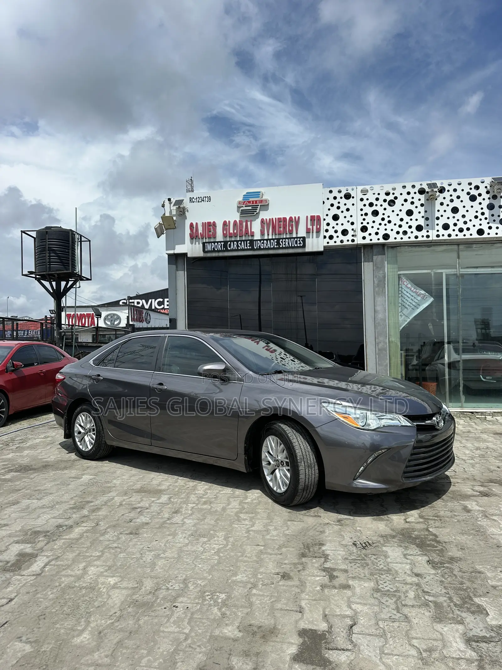 Toyota Camry LE 4dr Sedan (2.5L 4cyl 6A) 2016 Gray