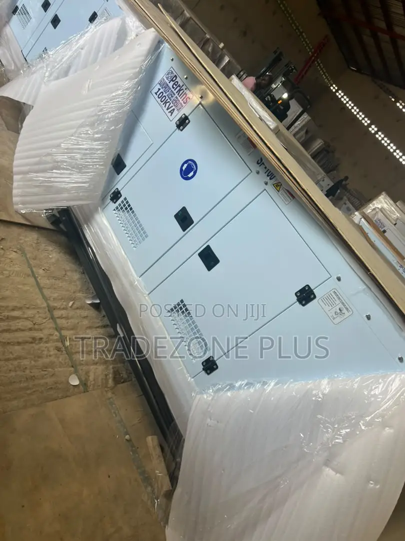 Long-Lasting Perkins 100kVA Soundproof Gen Set
