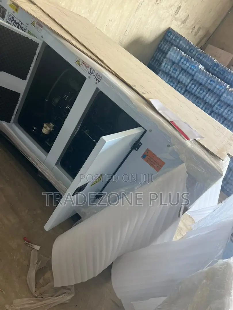 Perkins 100kVA Soundproof Generator for Commercial Use