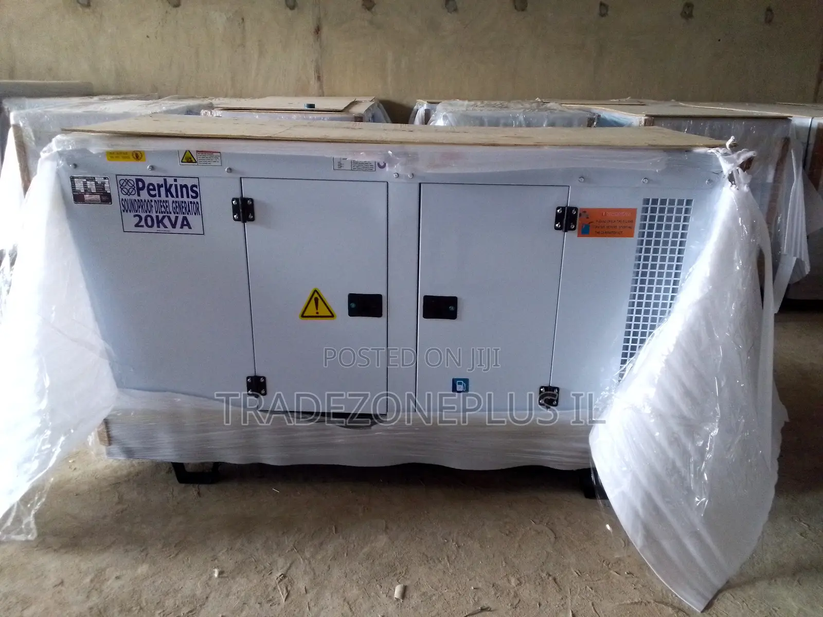 20KVA Perkins Diesel Power Set With Soundproof Body