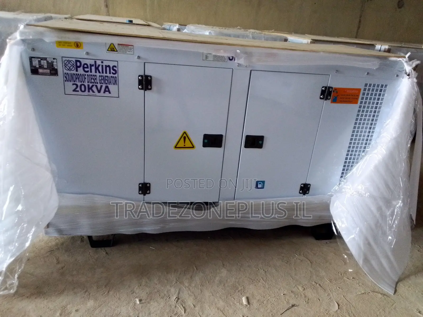 20KVA Perkins Diesel Power Set With Soundproof Body