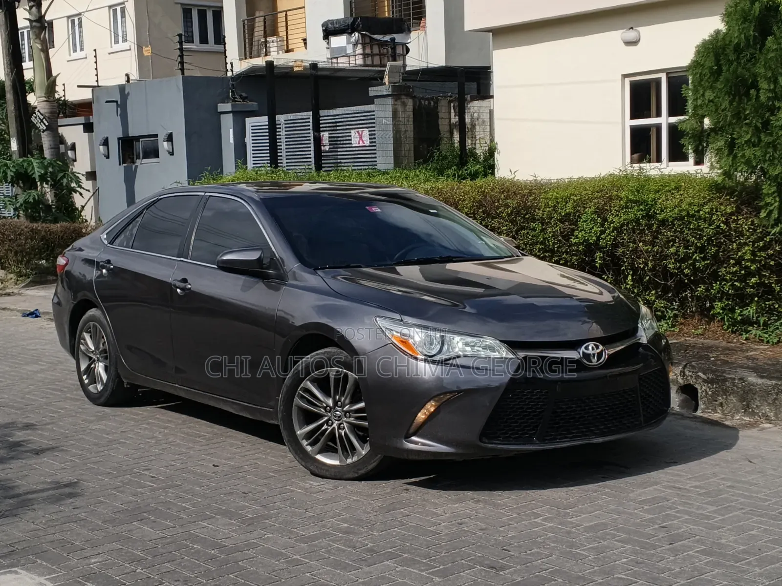 Toyota Camry SE 4dr Sedan (2.5L 4cyl 6A) 2016 Gray