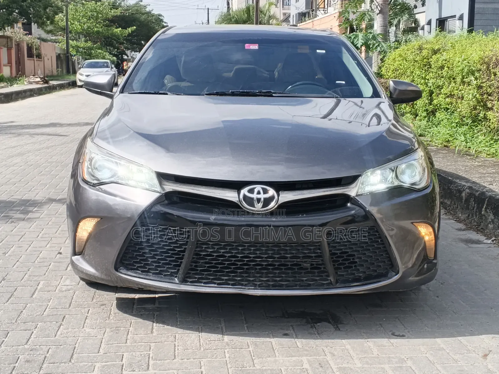 Toyota Camry SE 4dr Sedan (2.5L 4cyl 6A) 2016 Gray