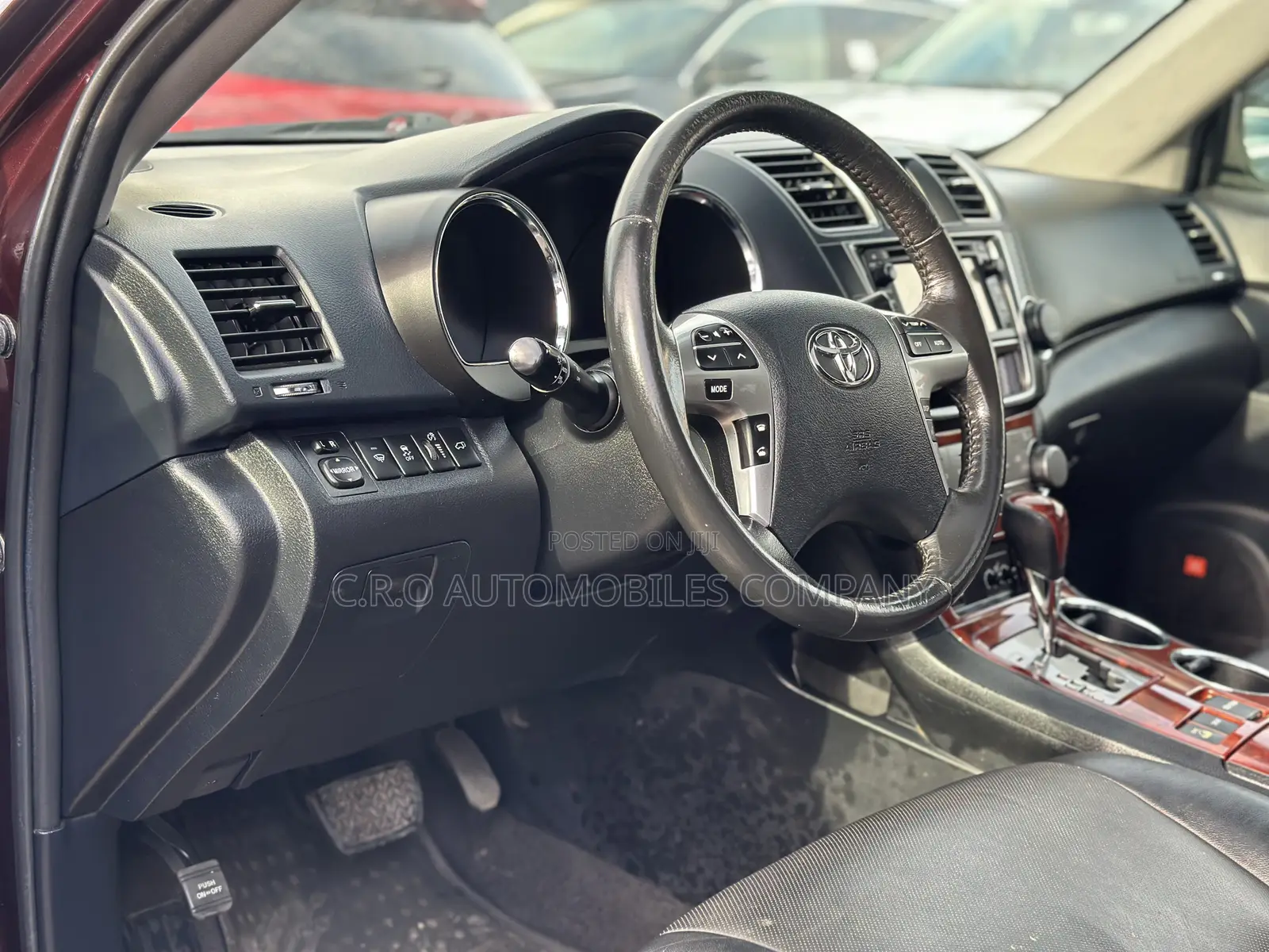 Toyota Highlander Limited 3.5l 4WD 2013 Burgundy