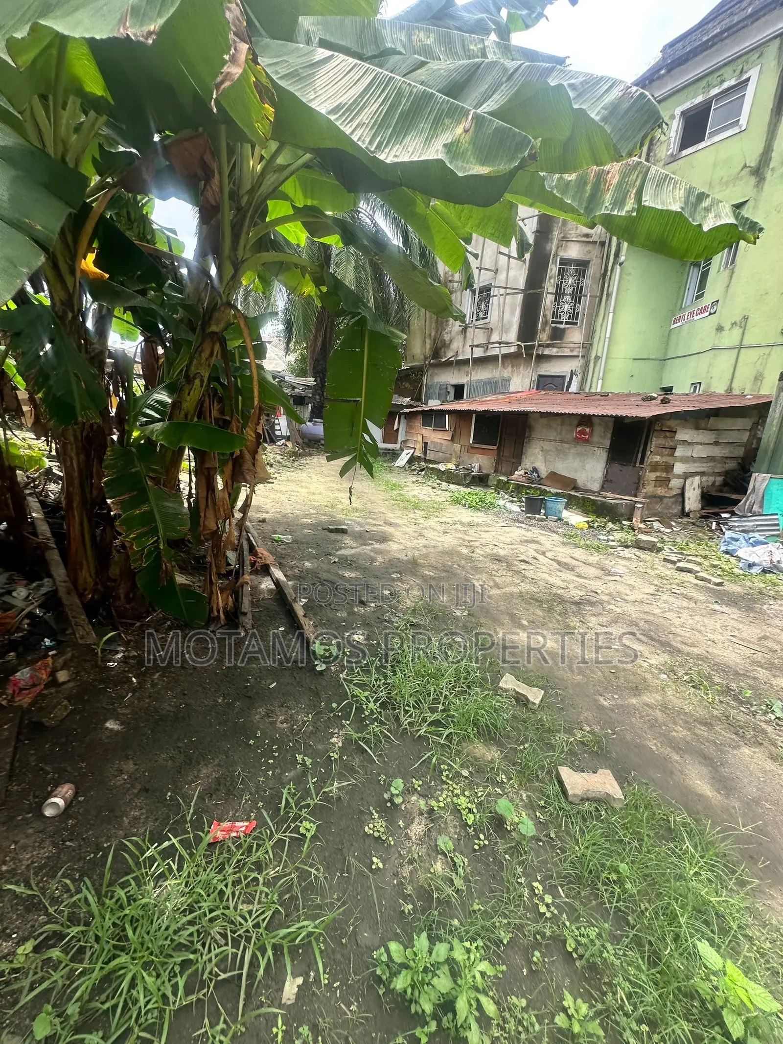 2bdrm Block of Flats in Along The Road, Obio-Akpor for sale