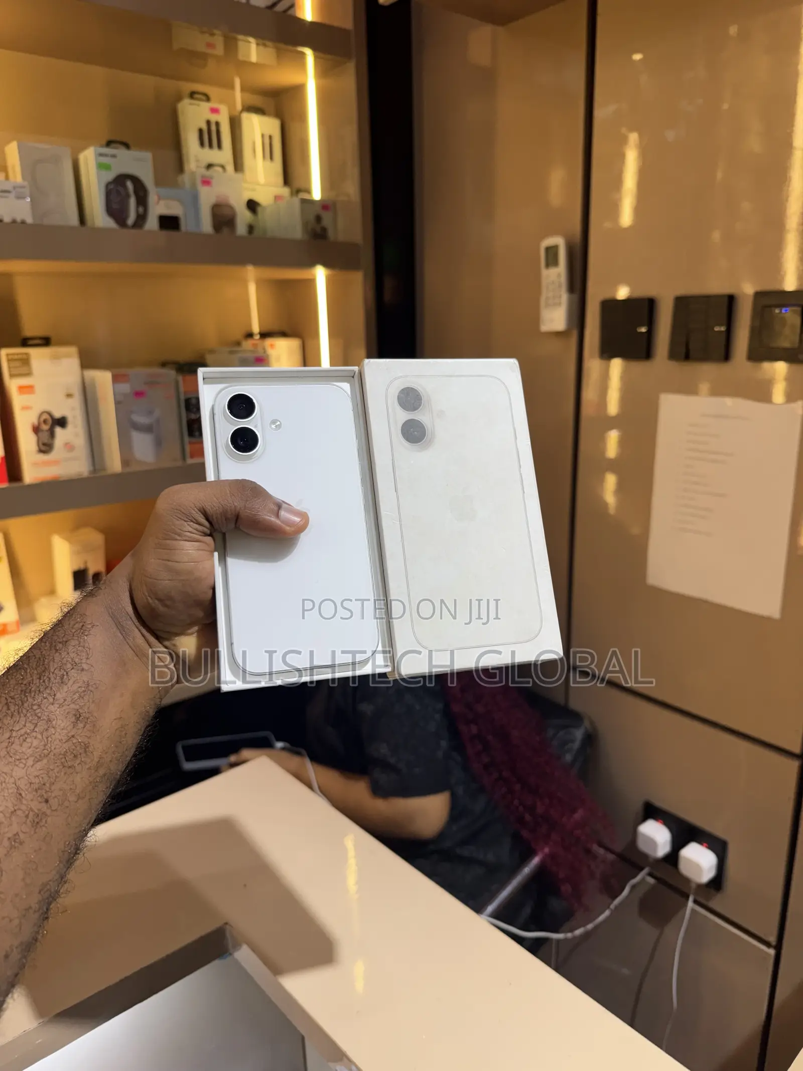 Apple iPhone 16 256 GB White