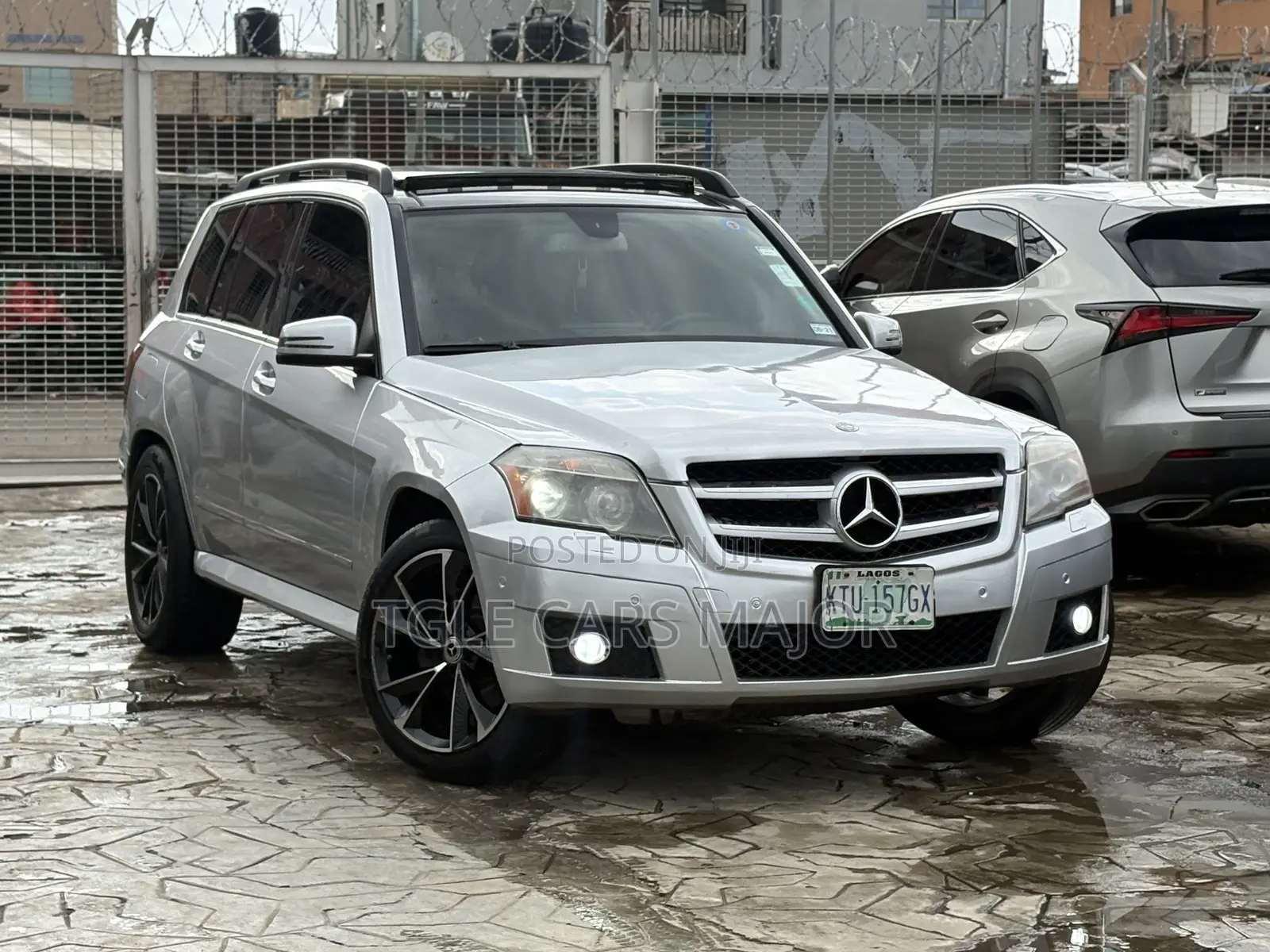 Mercedes-Benz GLK-Class 350 4MATIC 2010 Silver