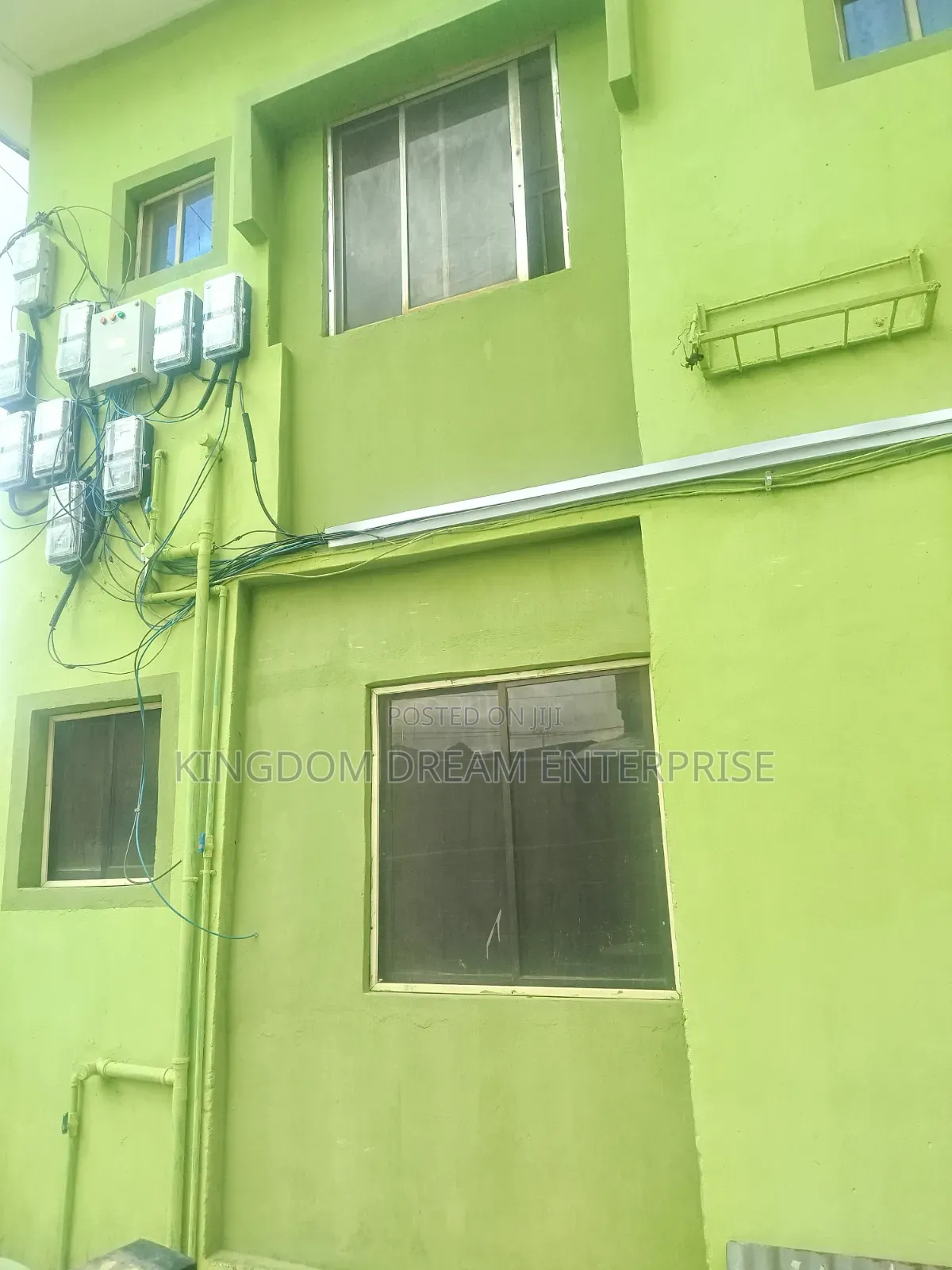 Mini Flat in Jibowu Abulegba for rent