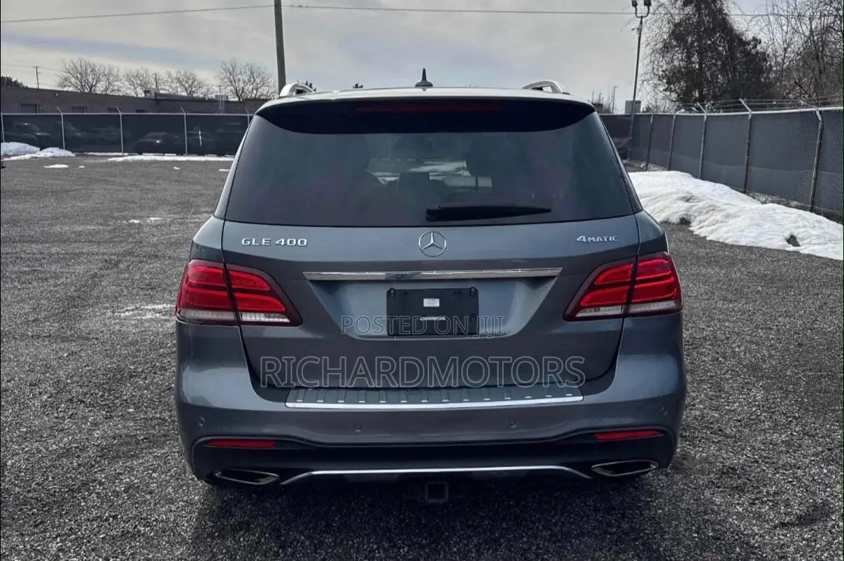 Mercedes-Benz GLE-Class GLE 400 4MATIC 2018 Gray