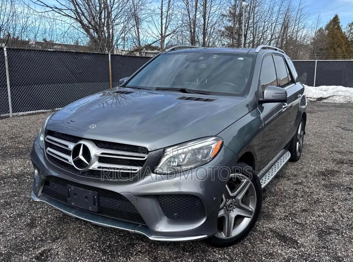 Mercedes-Benz GLE-Class GLE 400 4MATIC 2018 Gray