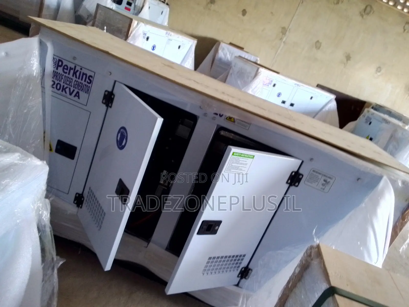 Reliable Electricity From Perkins 20KVA Diesel Genset