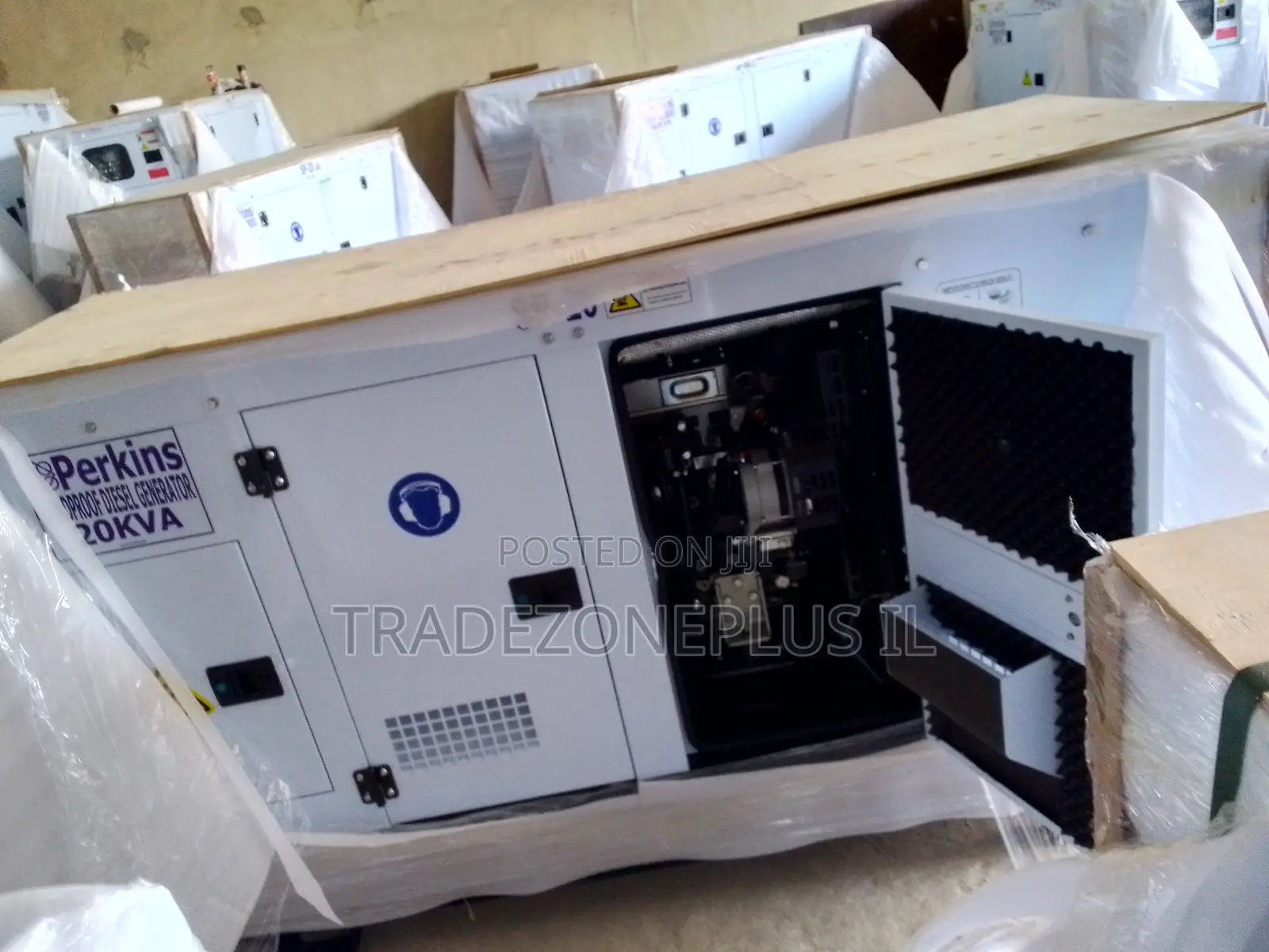 Reliable Electricity From Perkins 20KVA Diesel Genset