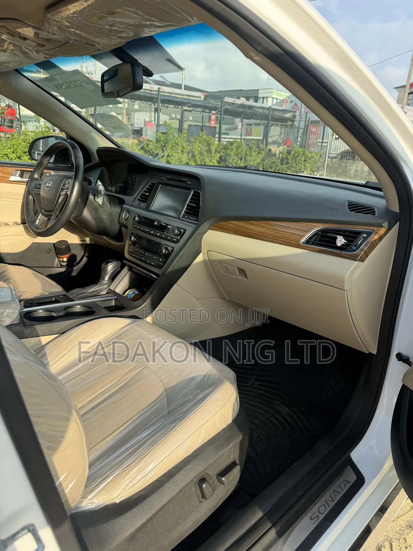 Hyundai Sonata Limited 4dr Sedan (2.4L 4cyl 6A) 2015 White