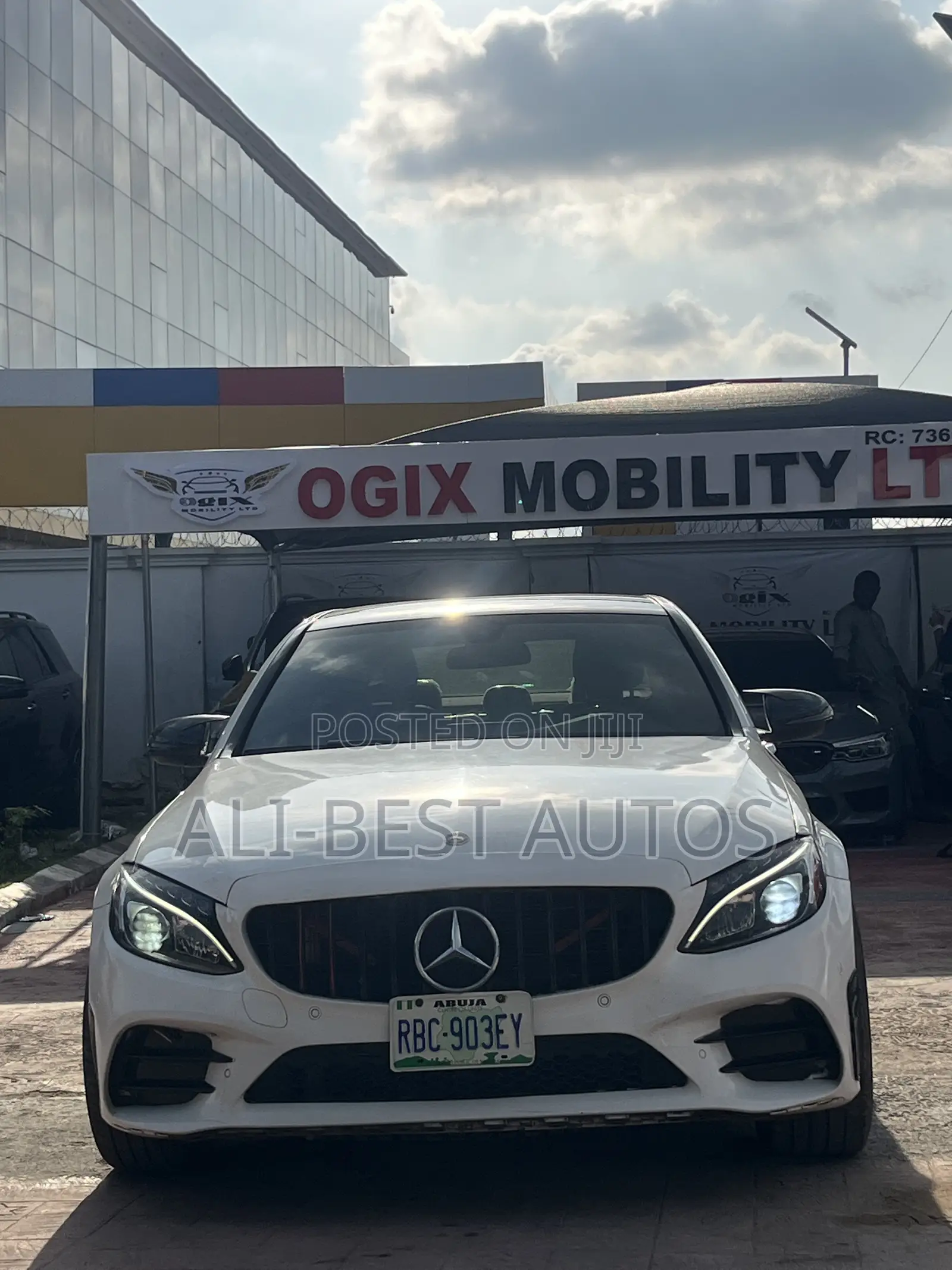 Mercedes-Benz C-Class 2015 White