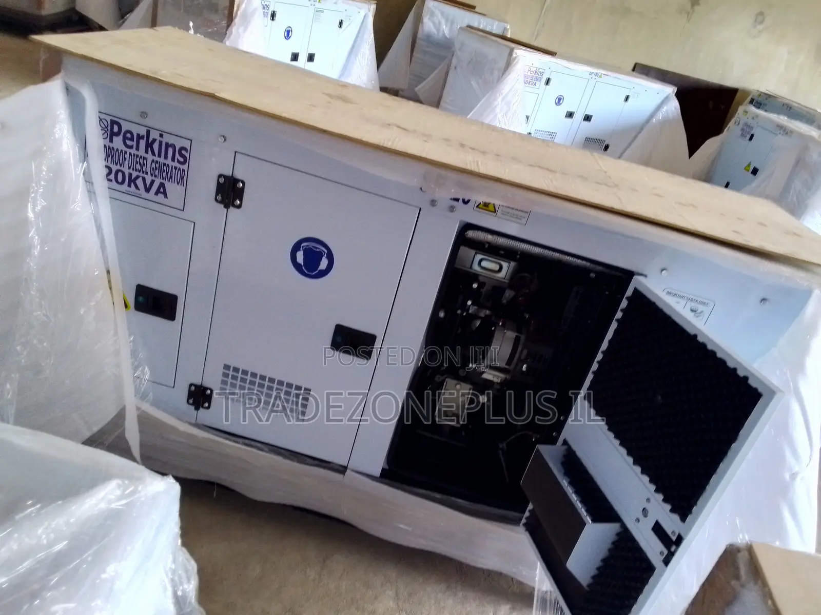 Perkins 20KVA Silent Set for Homes and Factory