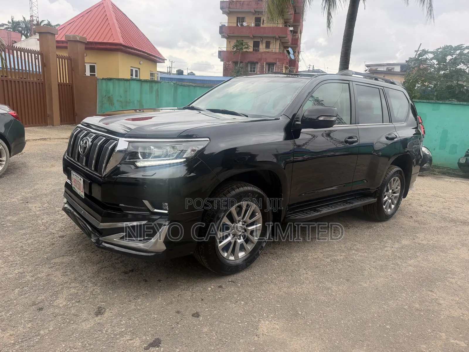Toyota Land Cruiser Prado 2.7 2019 Black