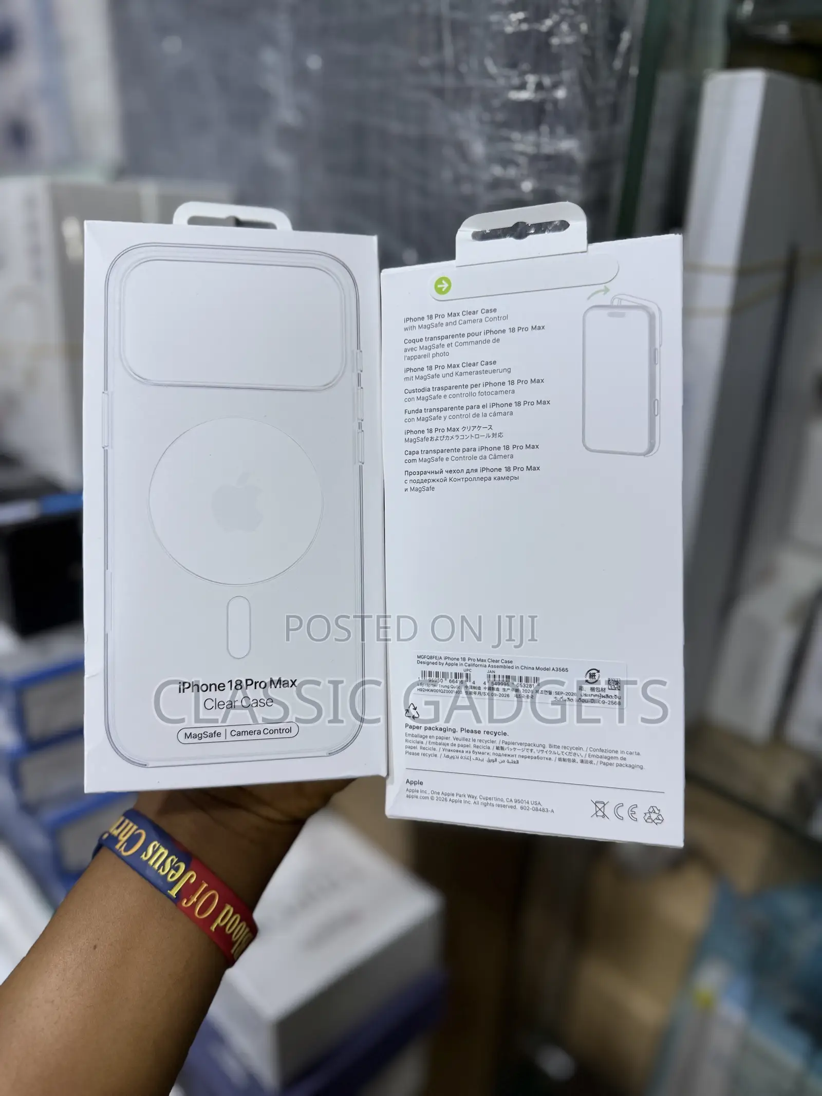 Transparent MagSafe Case With Control for iPhone 18 Pro Max/18 Pro