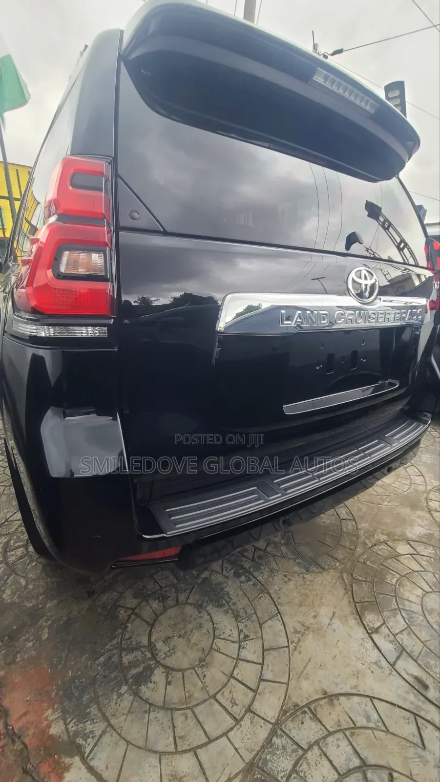 Toyota Land Cruiser Prado 2022 Black