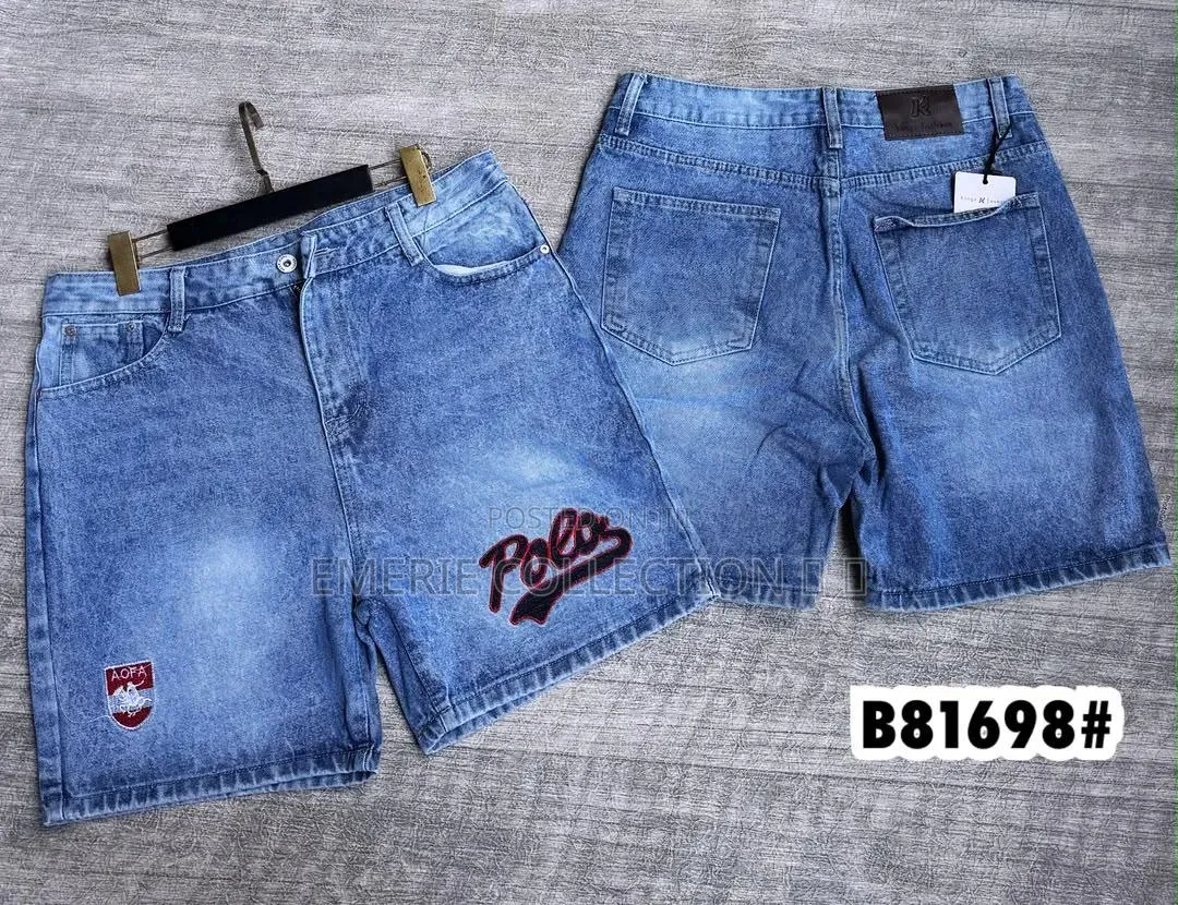 Short Jeans