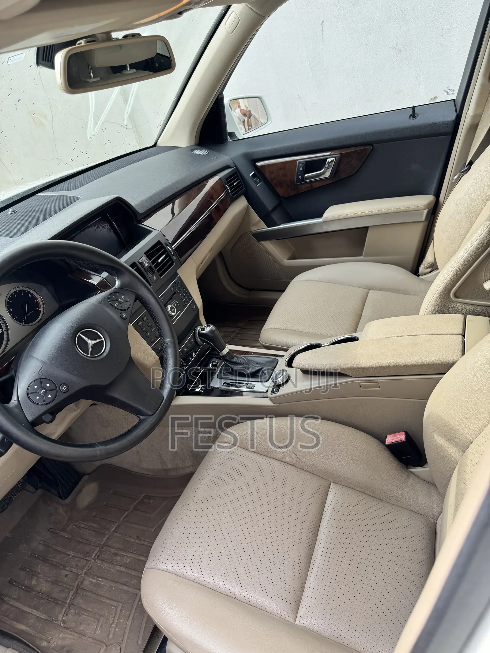 Mercedes-Benz GLK-Class 350 4MATIC 2011 White