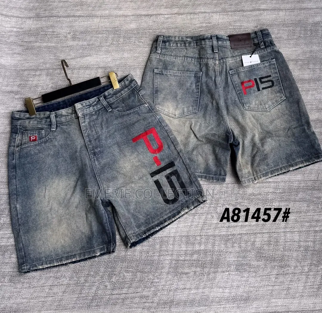 Short Jeans