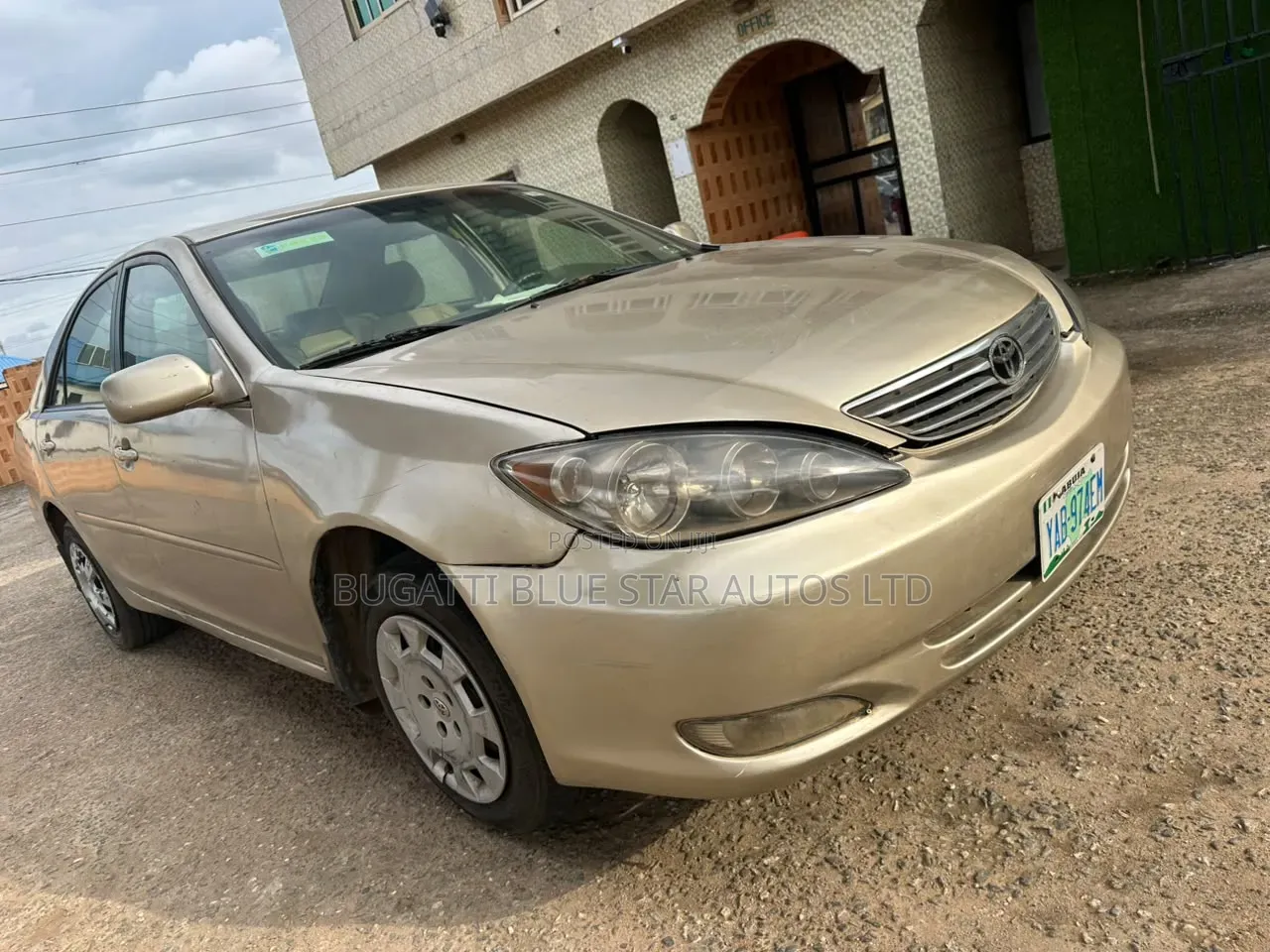 Toyota Camry LE 4dr Sedan (2.4L 4cyl 5A) 2006 Gold