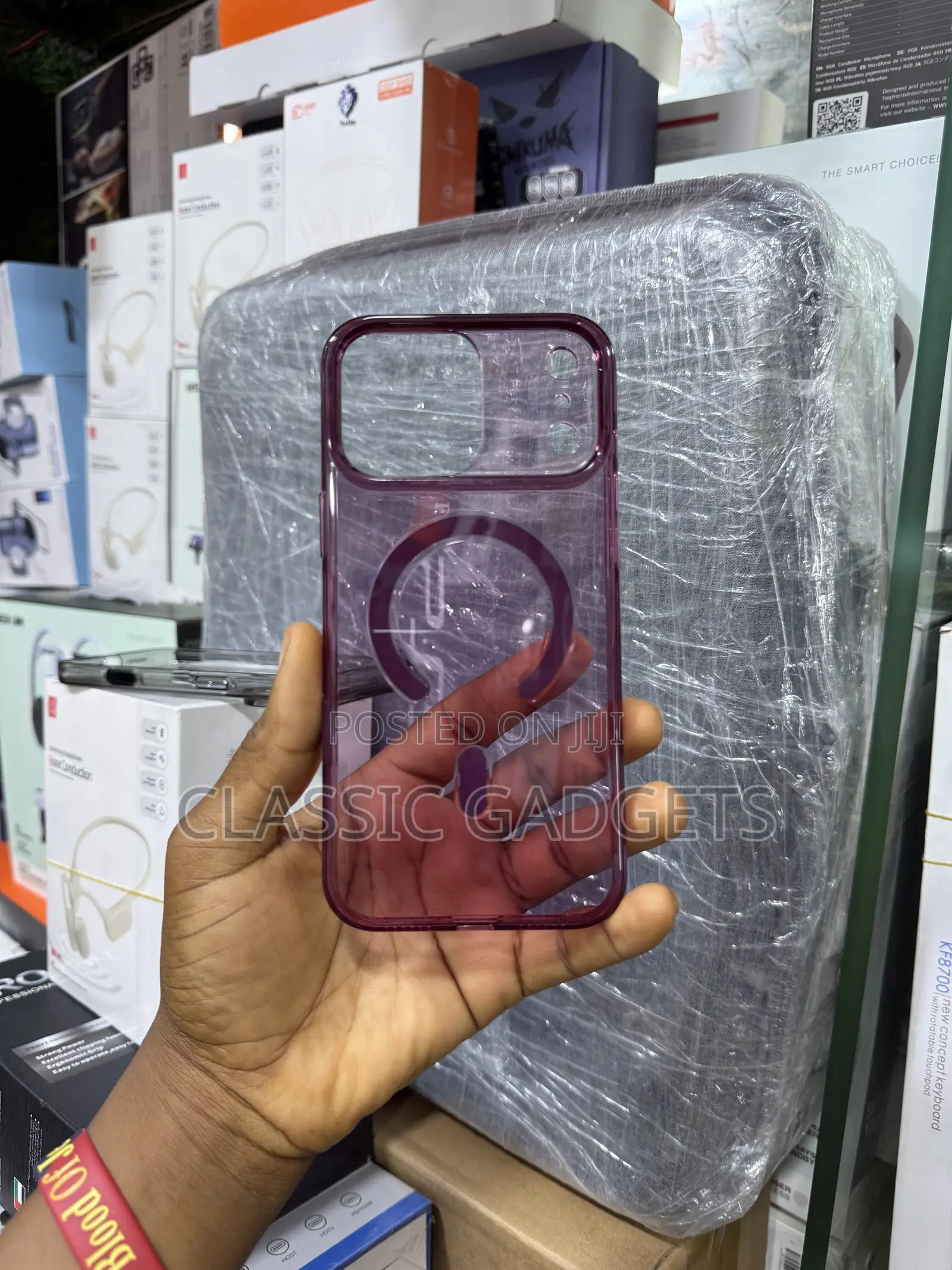 Luxury Shiny Magnetic Case for iPhone 18 Pro Max and 18 Pro