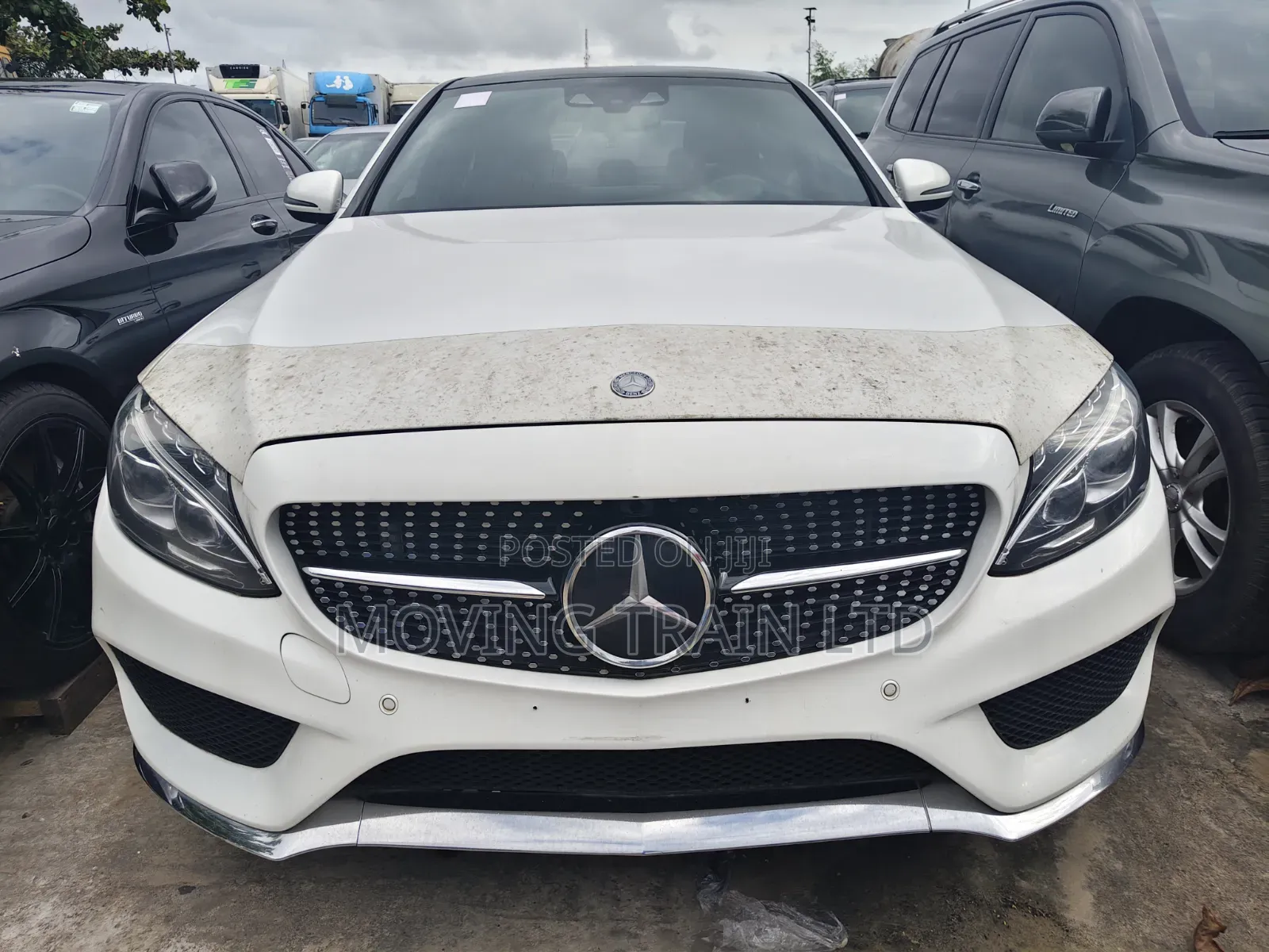 Mercedes-Benz C300 Luxury Sedan RWD (2.0L 4cyl 7A) 2017 White