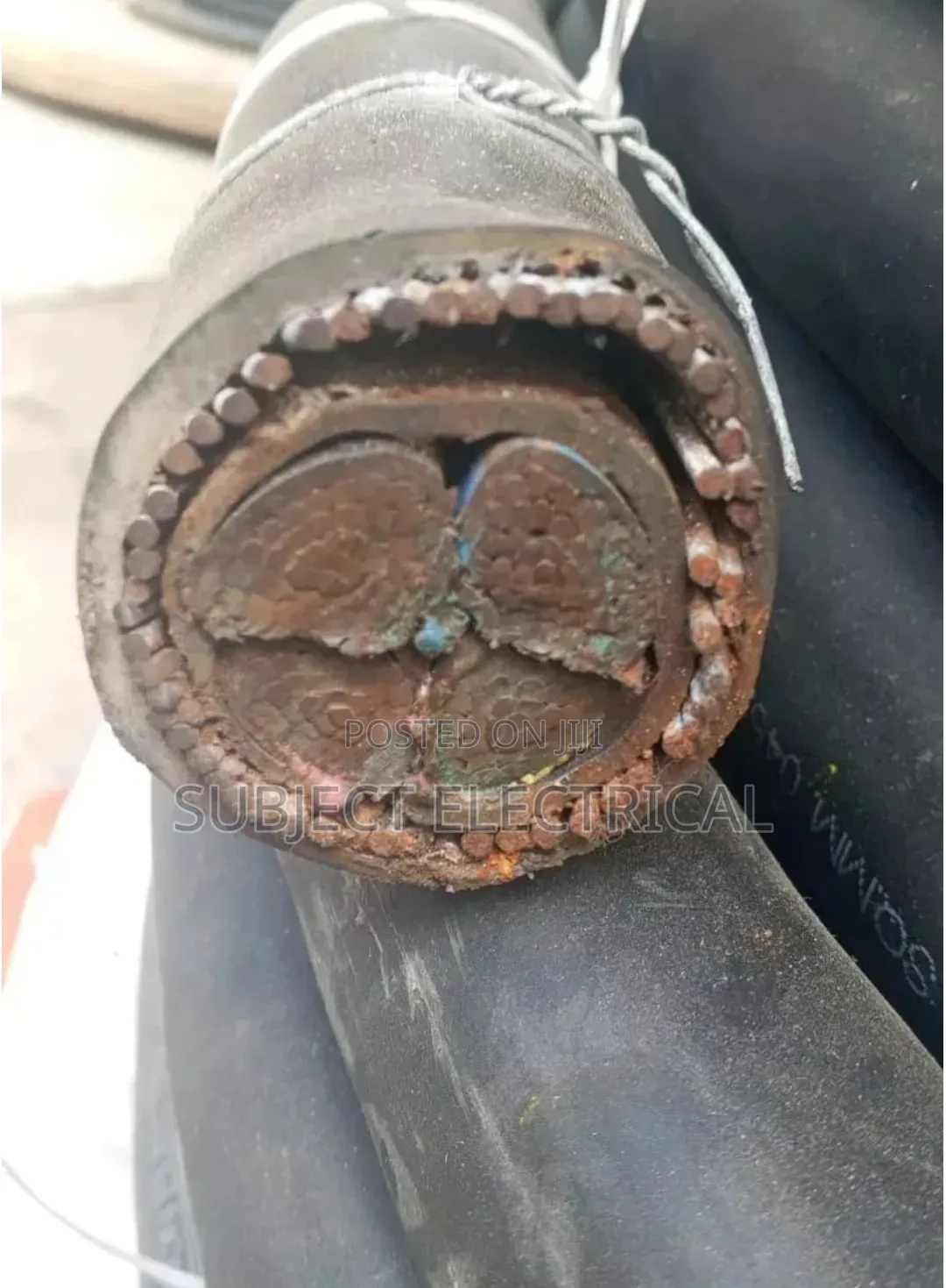 185mmx 4core Armoured Cable