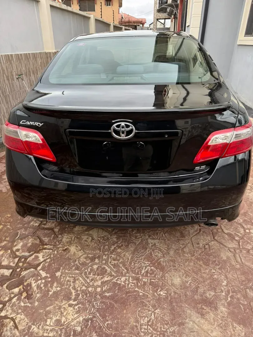 Toyota Camry 2.4 SE Automatic 2008 Black