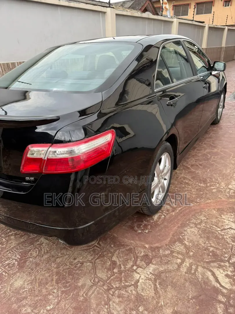 Toyota Camry 2.4 SE Automatic 2008 Black