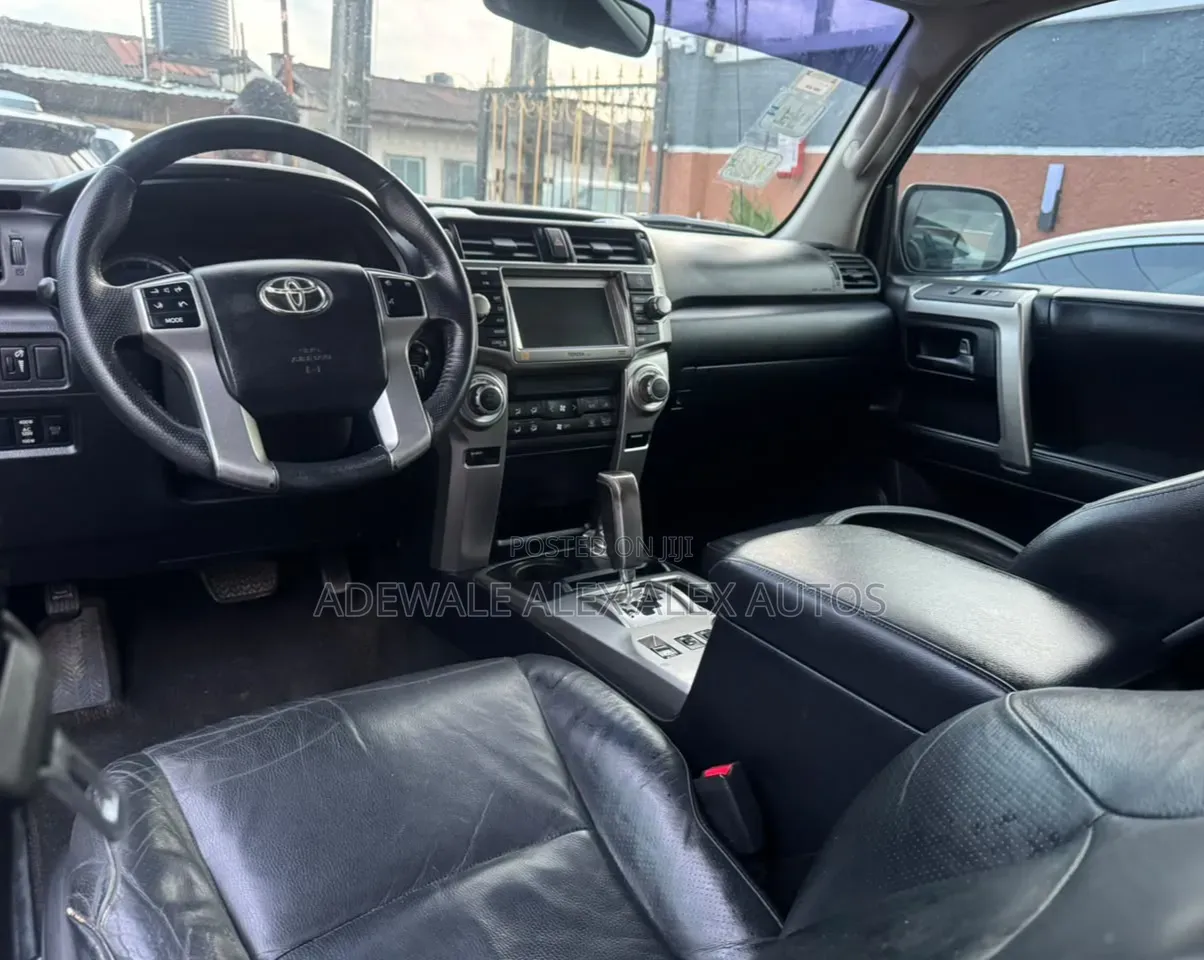 Toyota 4-Runner 2010 Gray