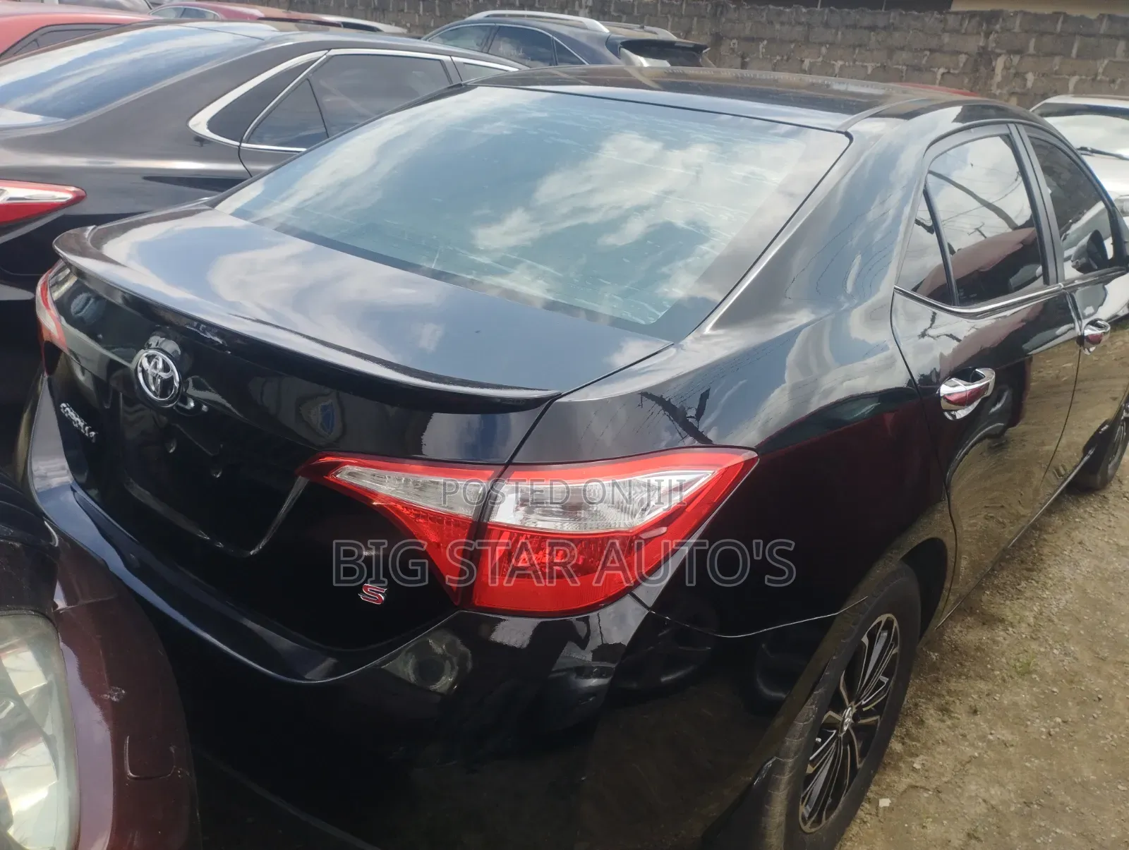 Toyota Corolla S 4dr Sedan (1.8L 4cyl CVT) 2016 Gray