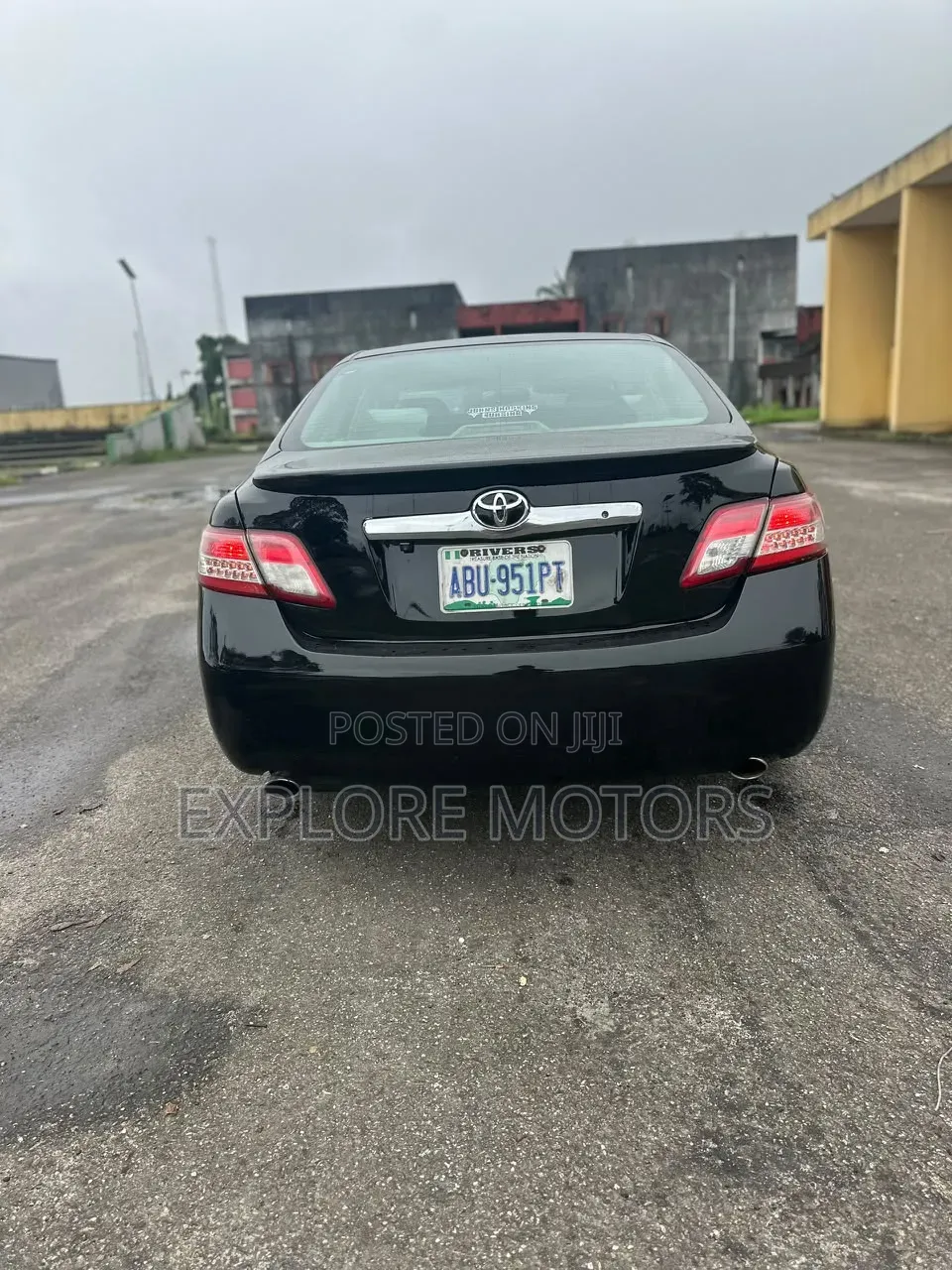 Toyota Camry 2011 Black