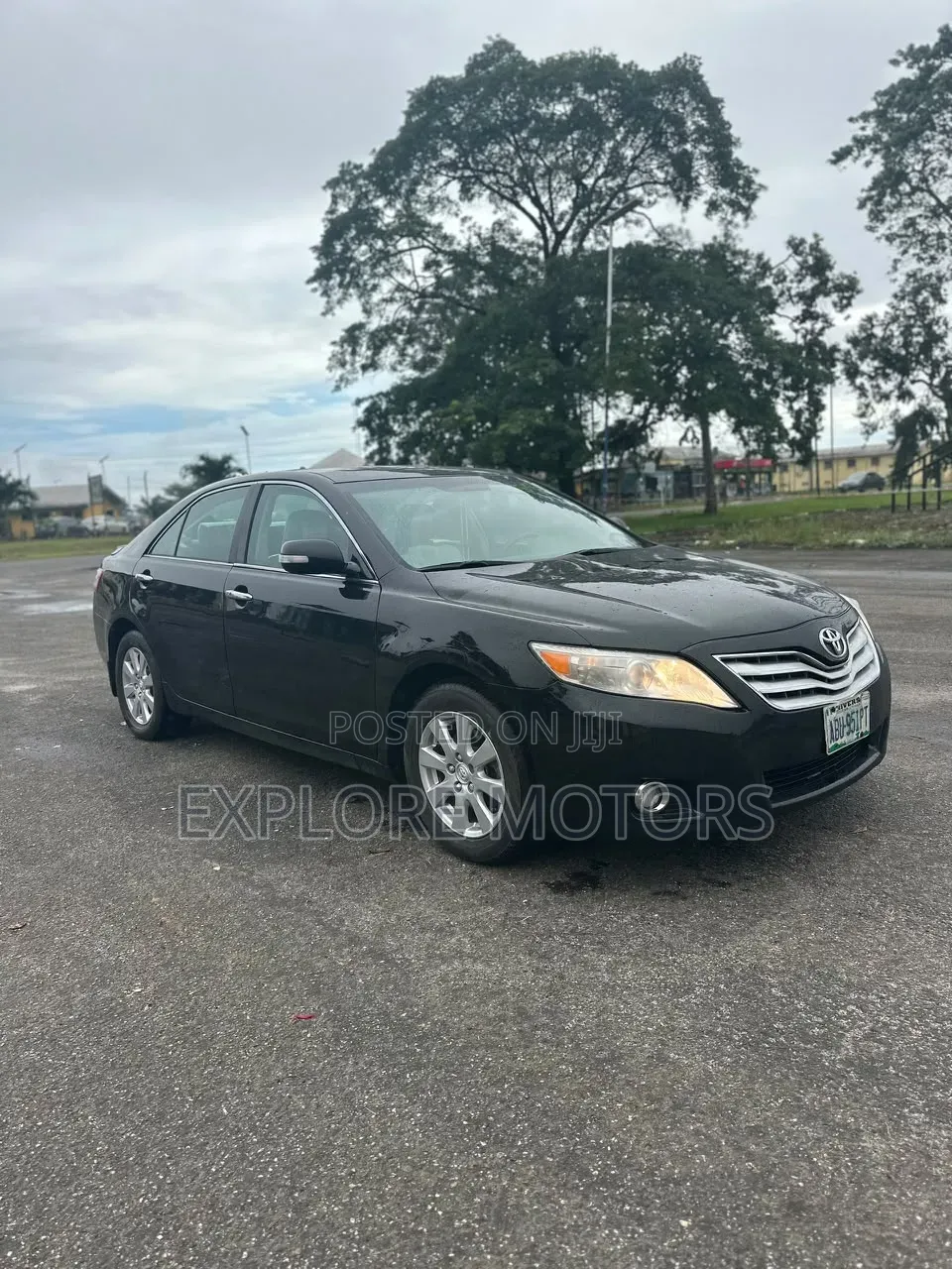 Toyota Camry 2011 Black