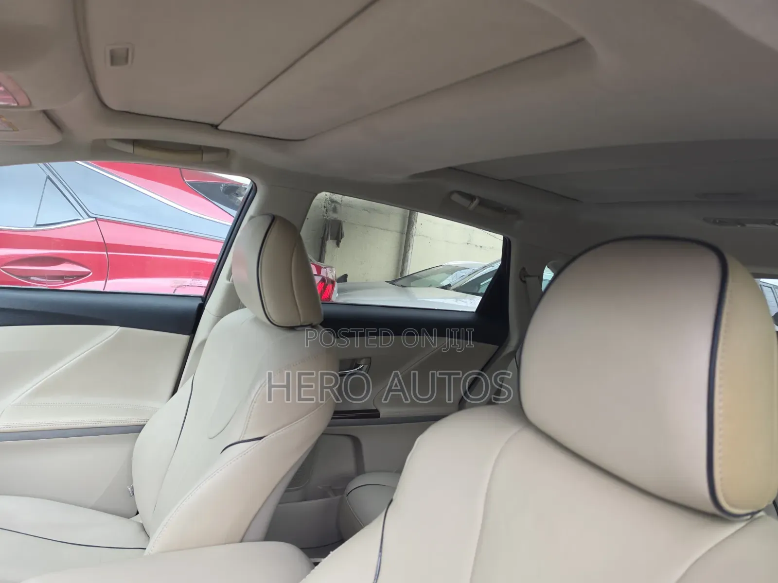 Toyota Venza V6 AWD 2010 White