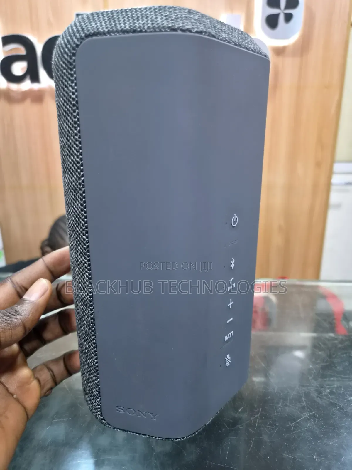 Sony SRS-XE300 SPEAKER, 30watts, 24Hrs Long Playback Battery