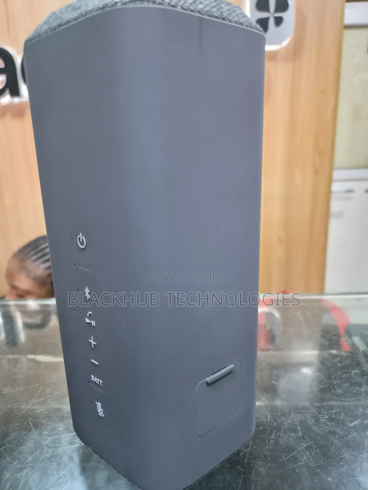 Sony SRS-XE300 SPEAKER, 30watts, 24Hrs Long Playback Battery