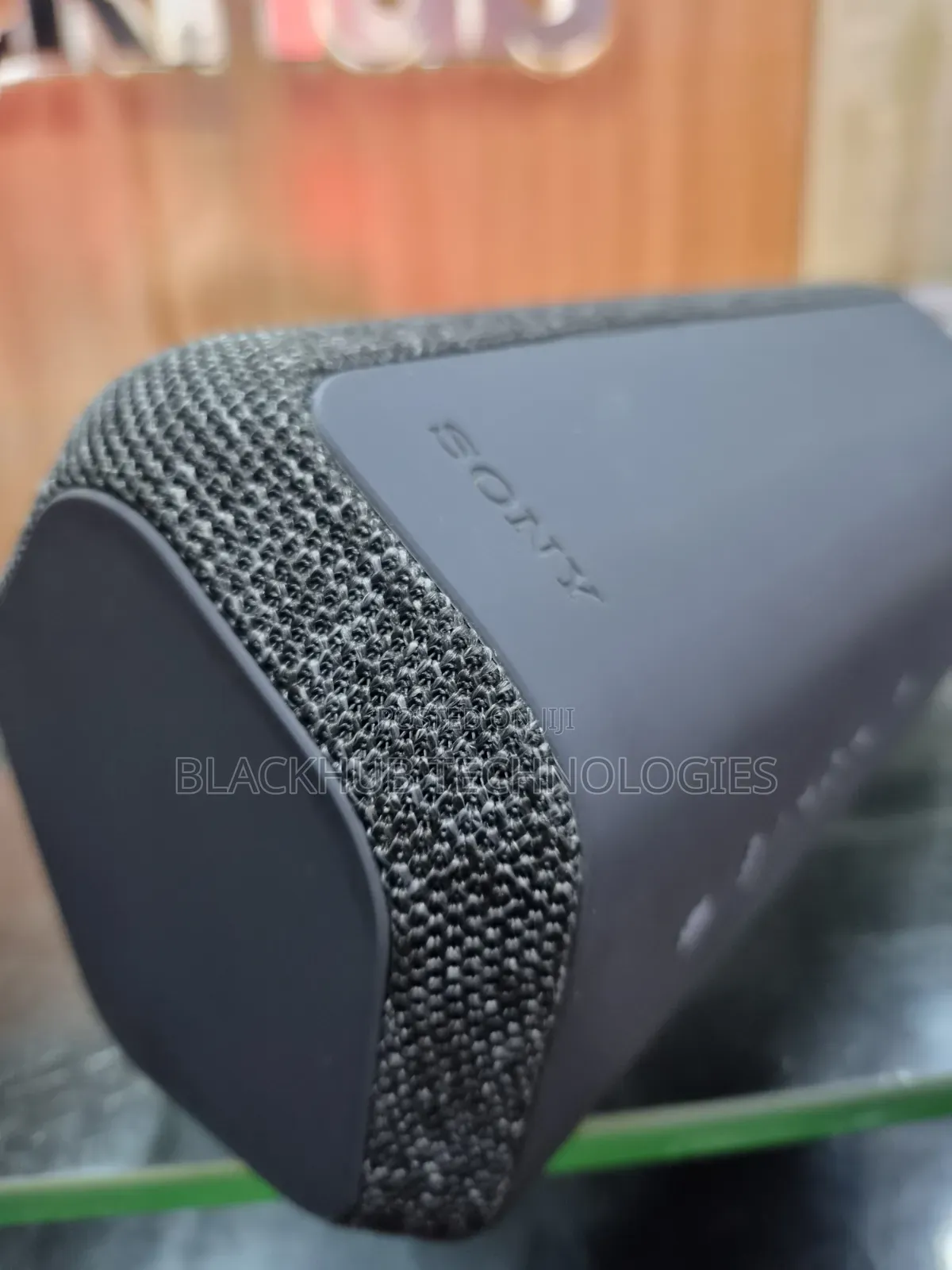 Sony SRS-XE300 SPEAKER, 30watts, 24Hrs Long Playback Battery