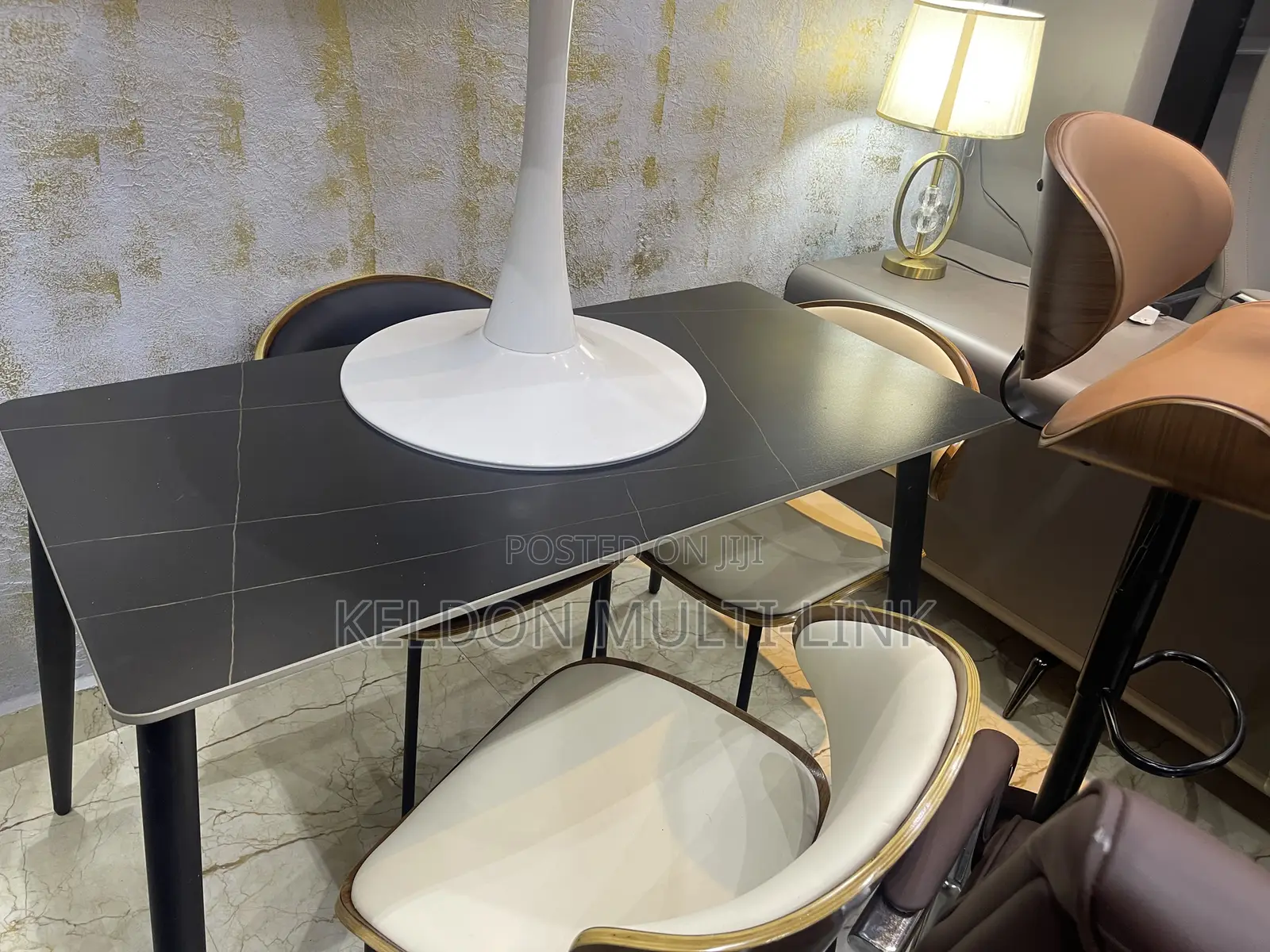 Round Table for Cocktails and Bars