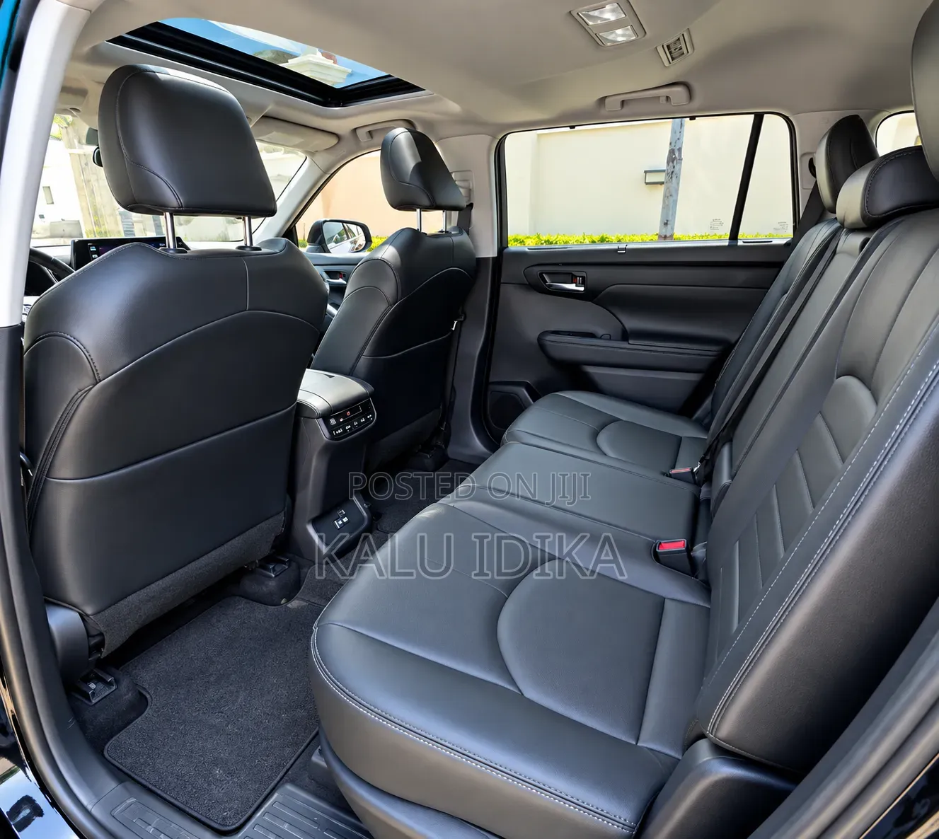 Toyota Highlander XLE 2021 Black