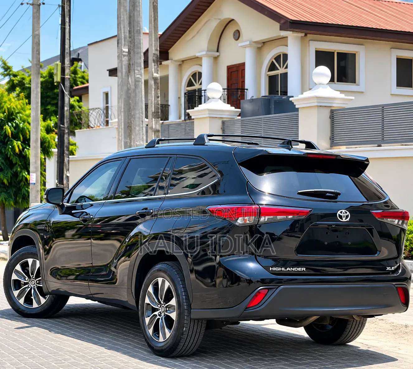 Toyota Highlander XLE 2021 Black