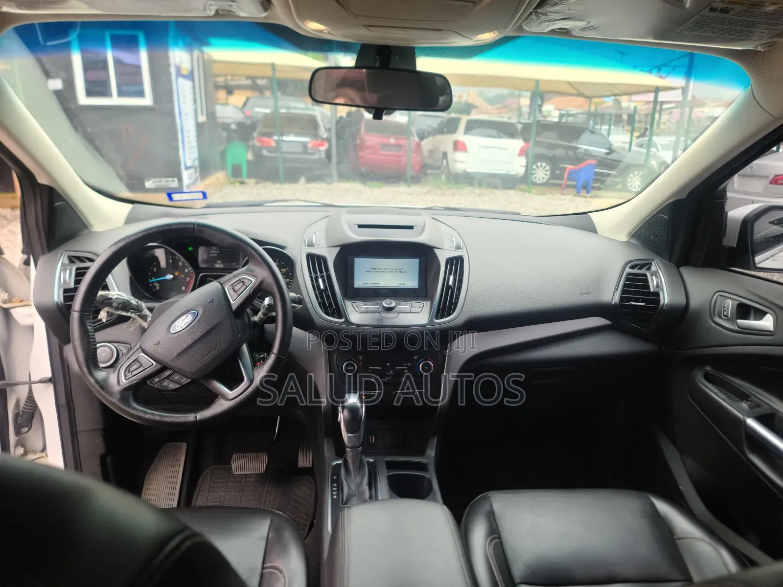 Ford Escape SEL FWD 2019 White