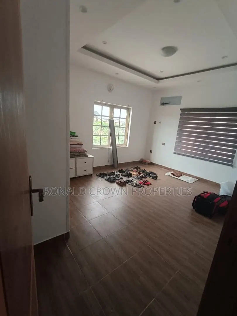 5bdrm Duplex in Apple Junction for rent
